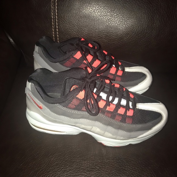 Air Max 95 - Picture 3 of 4